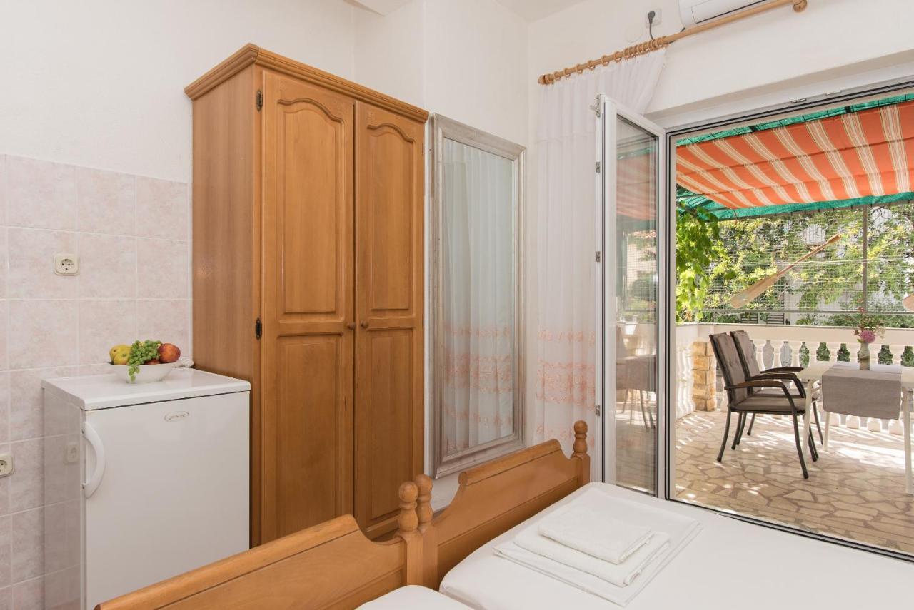 Topic Apartments Водице Екстериор снимка
