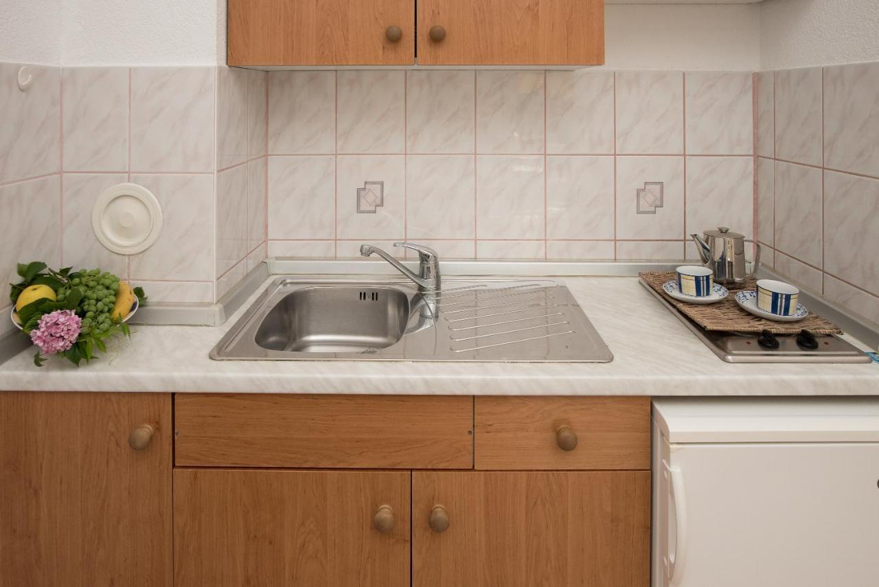 Topic Apartments Водице Екстериор снимка