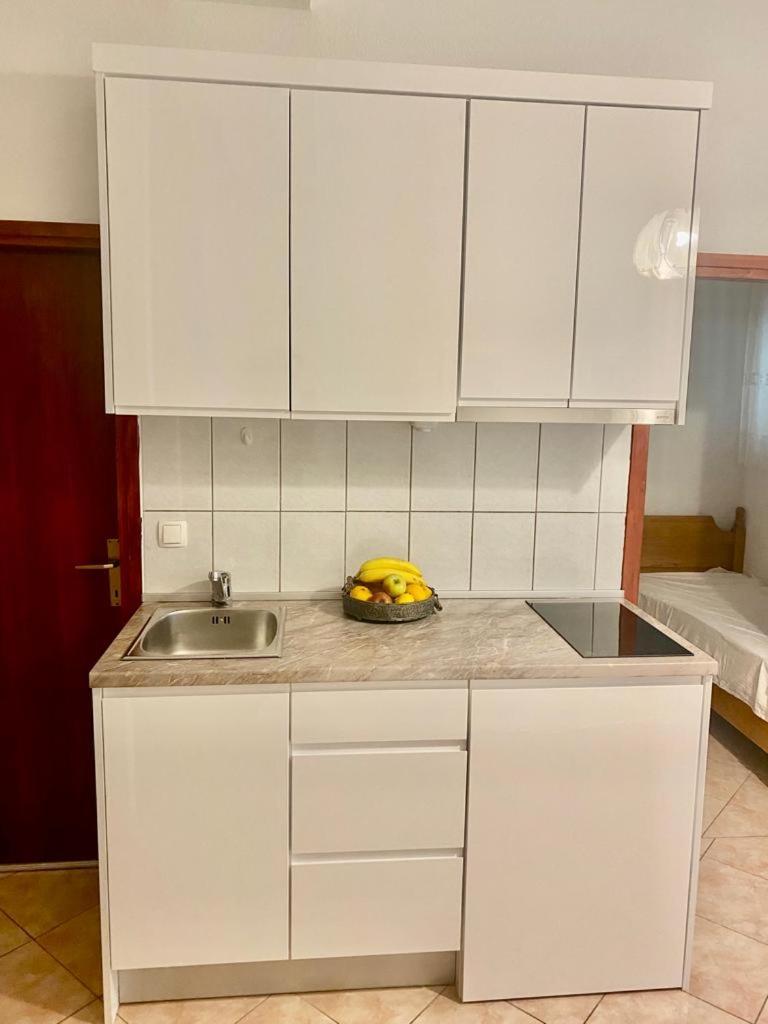 Topic Apartments Водице Екстериор снимка